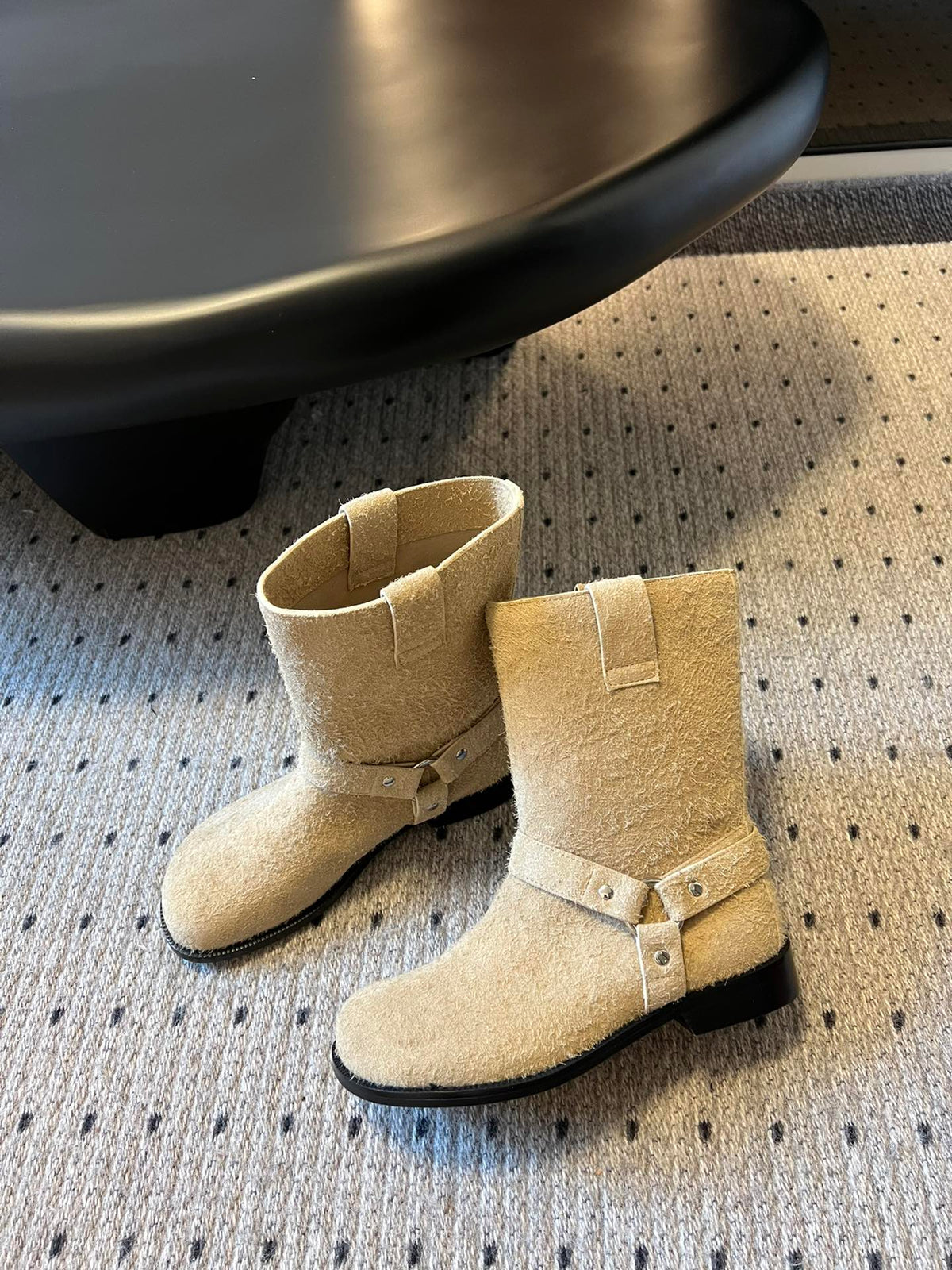 China Replica Loewe Women Shoes 112usd Only