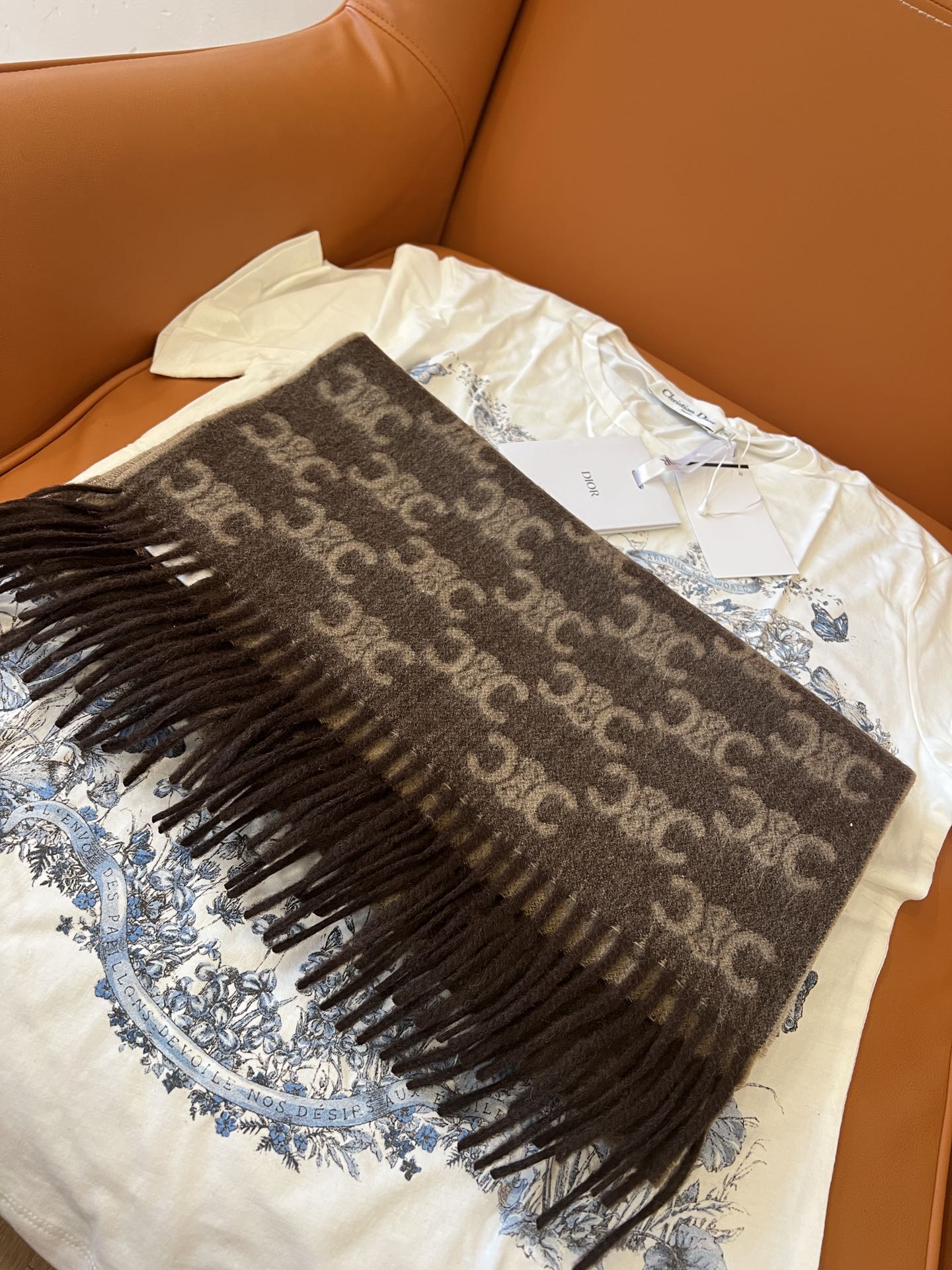 China Replica Celine Scarf 140usd Only