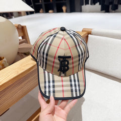 China Replica Burberry Hats 20usd Only