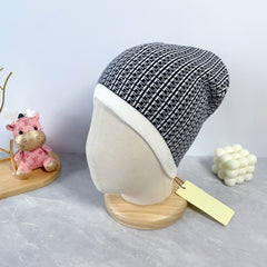 China Replica Fendi Hats 18usd Only