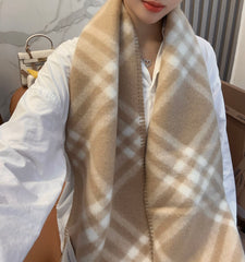 China Replica Burberry Scarf 62usd Only
