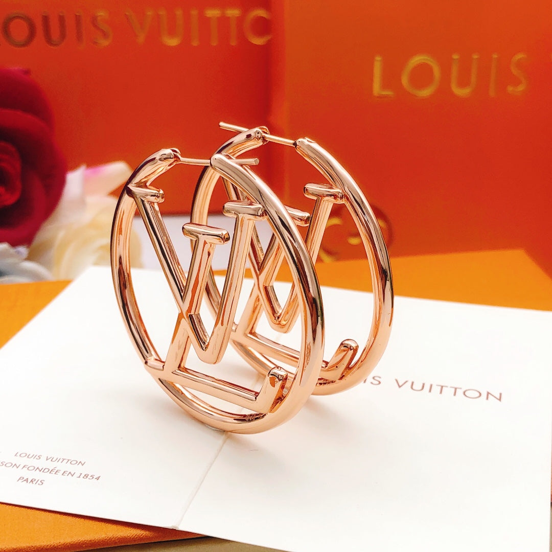 China Replica LV Earrings 26usd Only