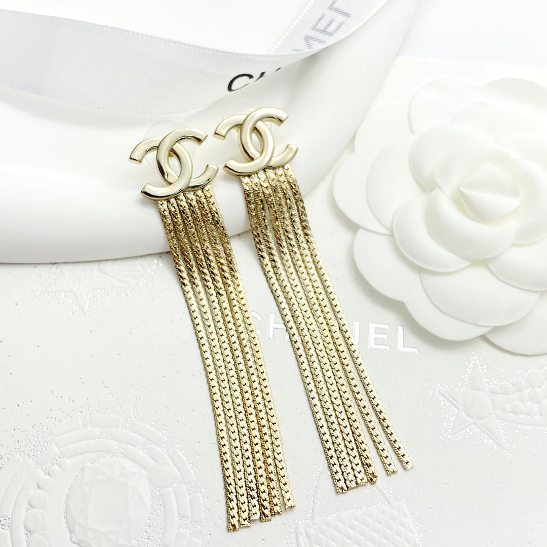 China Replica Chanel Earrings 32usd Only