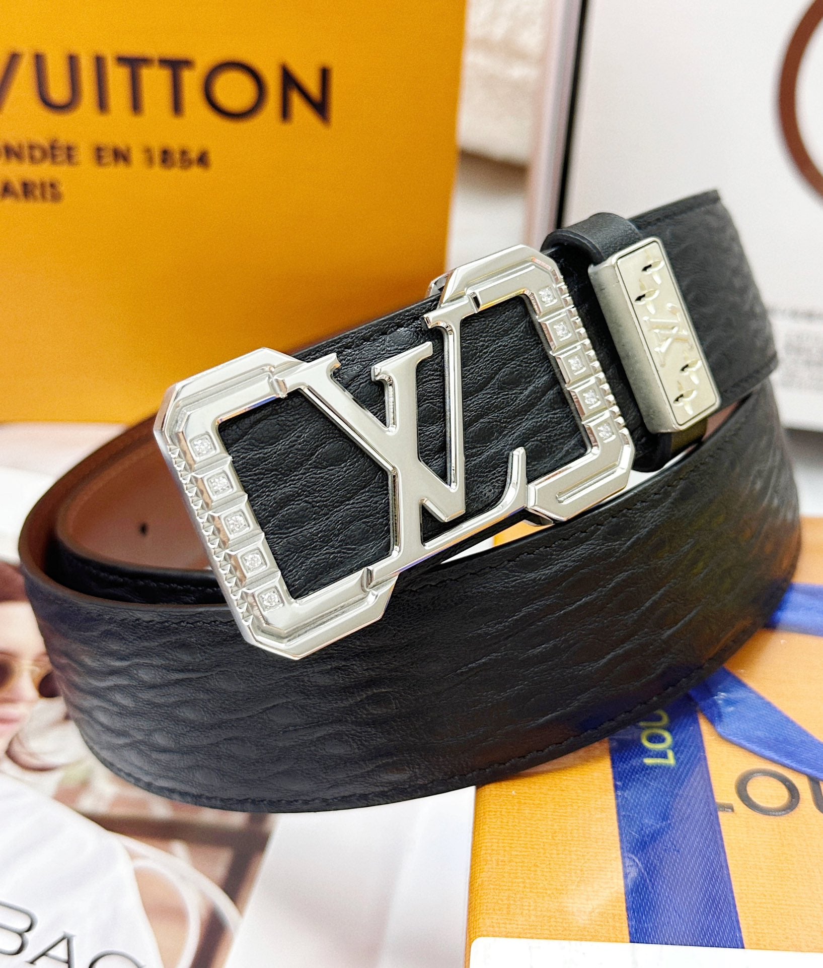 China Replica LV Belts 63usd Only
