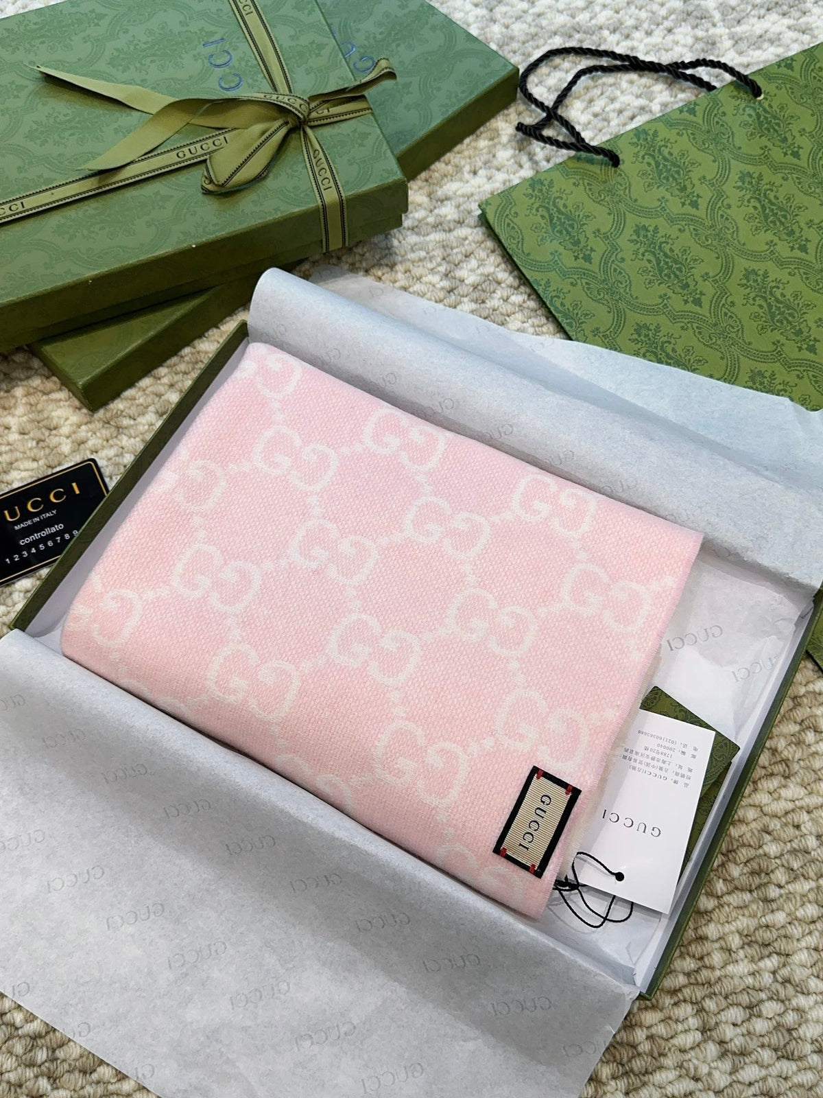 China Replica Gucci Scarf 62usd Only