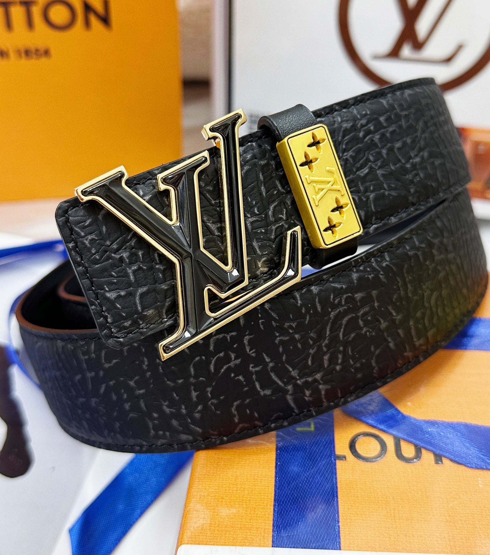China Replica LV Belts 56usd Only