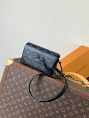 China Replica LV Handbags 132usd Only