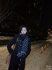 China Replica LV Scarf 42usd Only