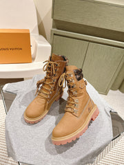 China Replica LV Women Shoes 150usd Only