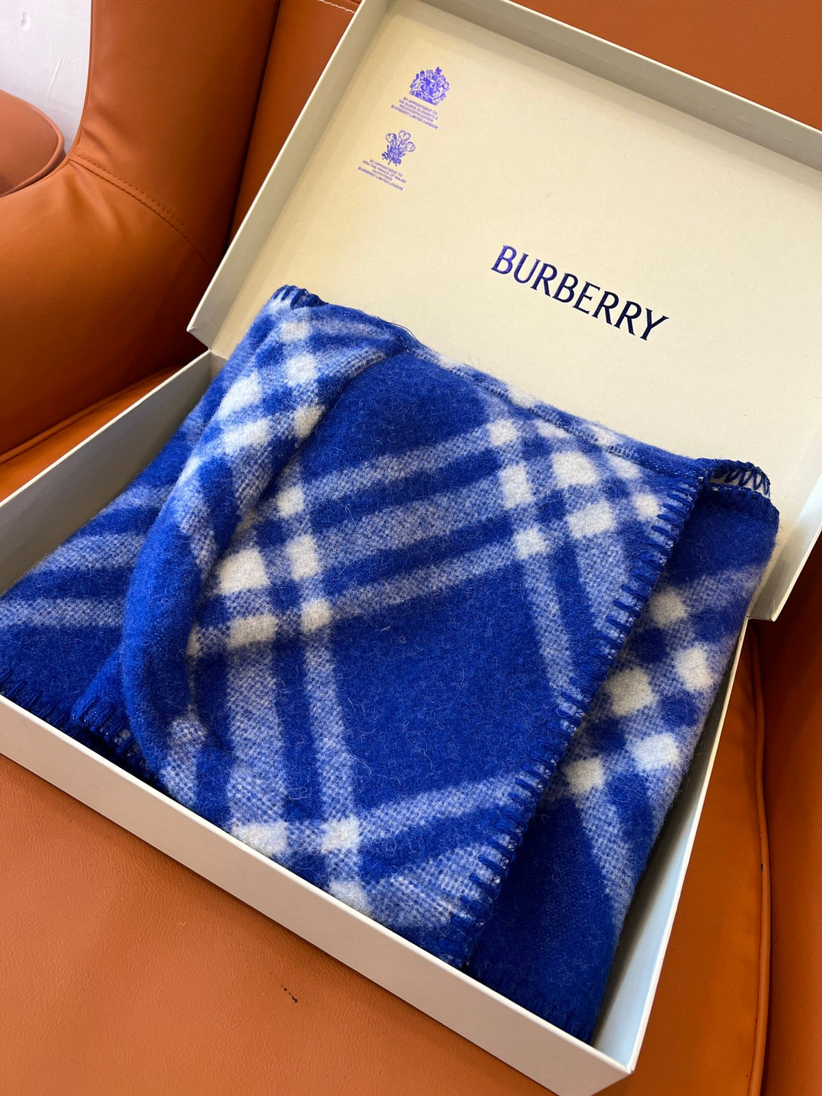 China Replica Burberry Scarf 180usd Only
