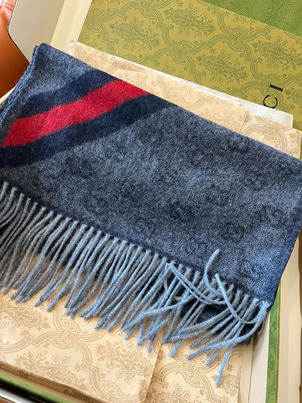 China Replica Gucci Scarf 240usd Only