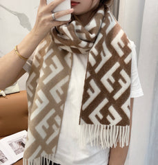China Replica Fendi Scarf 70usd Only