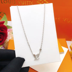 China Replica LV Necklaces 29usd Only
