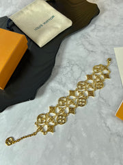 China Replica LV Bracelets 42usd Only