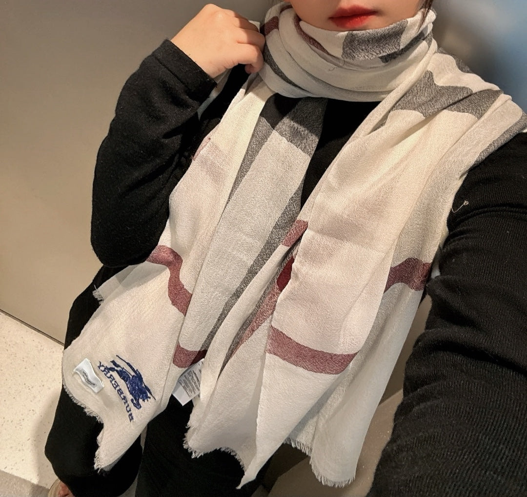 China Replica Burberry Scarf 60usd Only