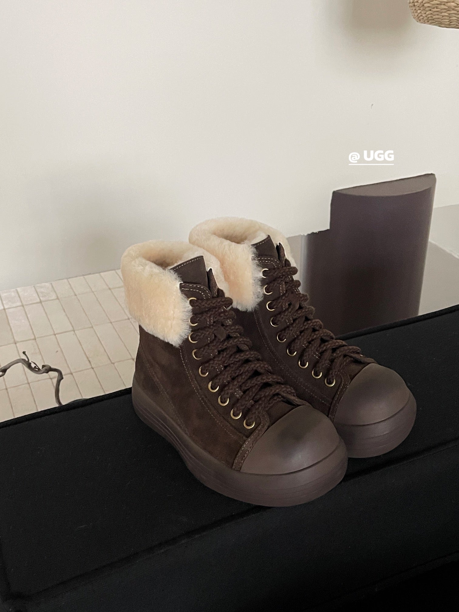 China Replica Fendi Women Shoes 105usd Only