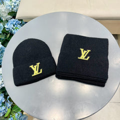 China Replica LV Scarf 58usd Only