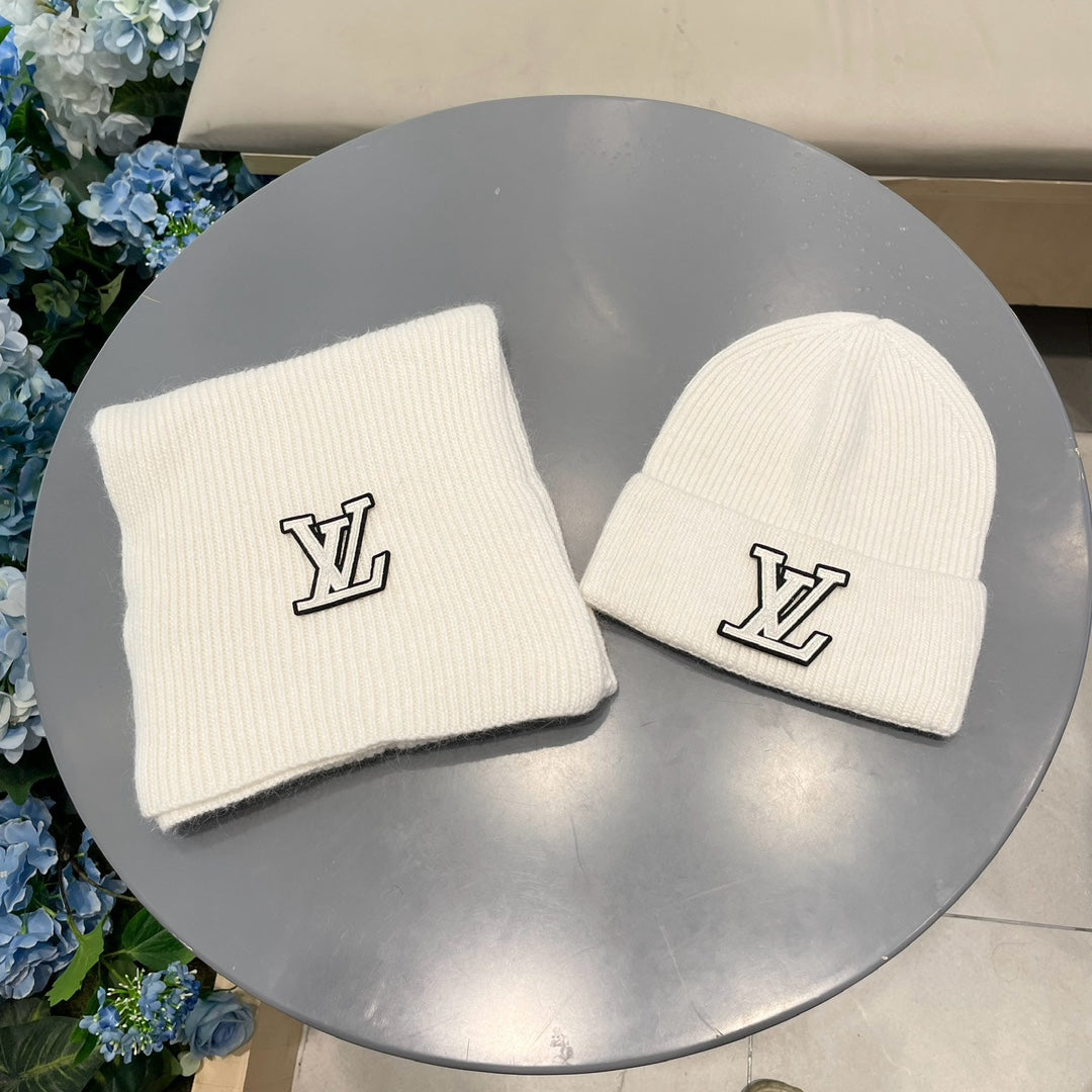 China Replica LV Scarf 58usd Only