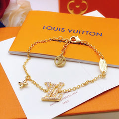China Replica LV Bracelets 25usd Only