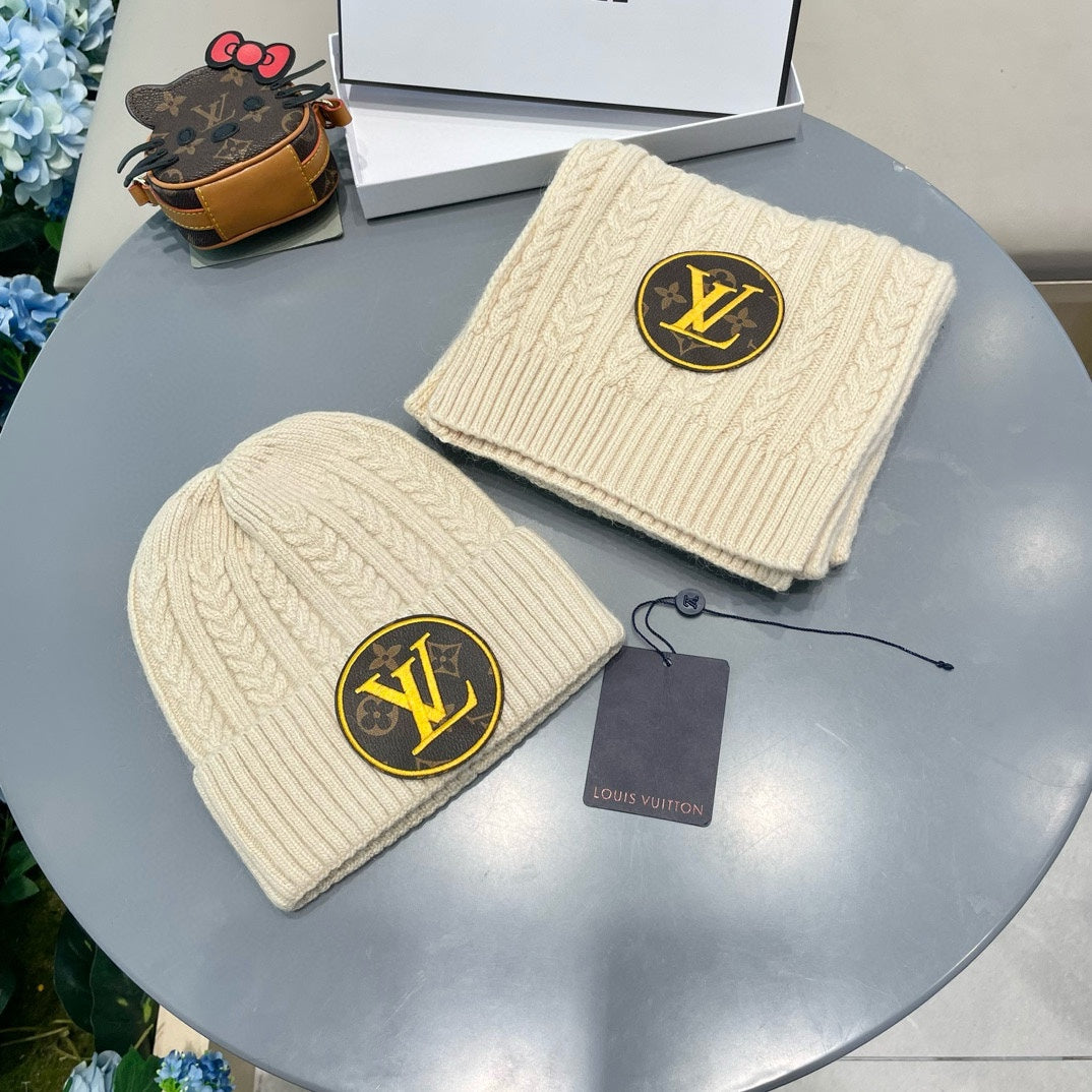 China Replica LV Scarf 54usd Only