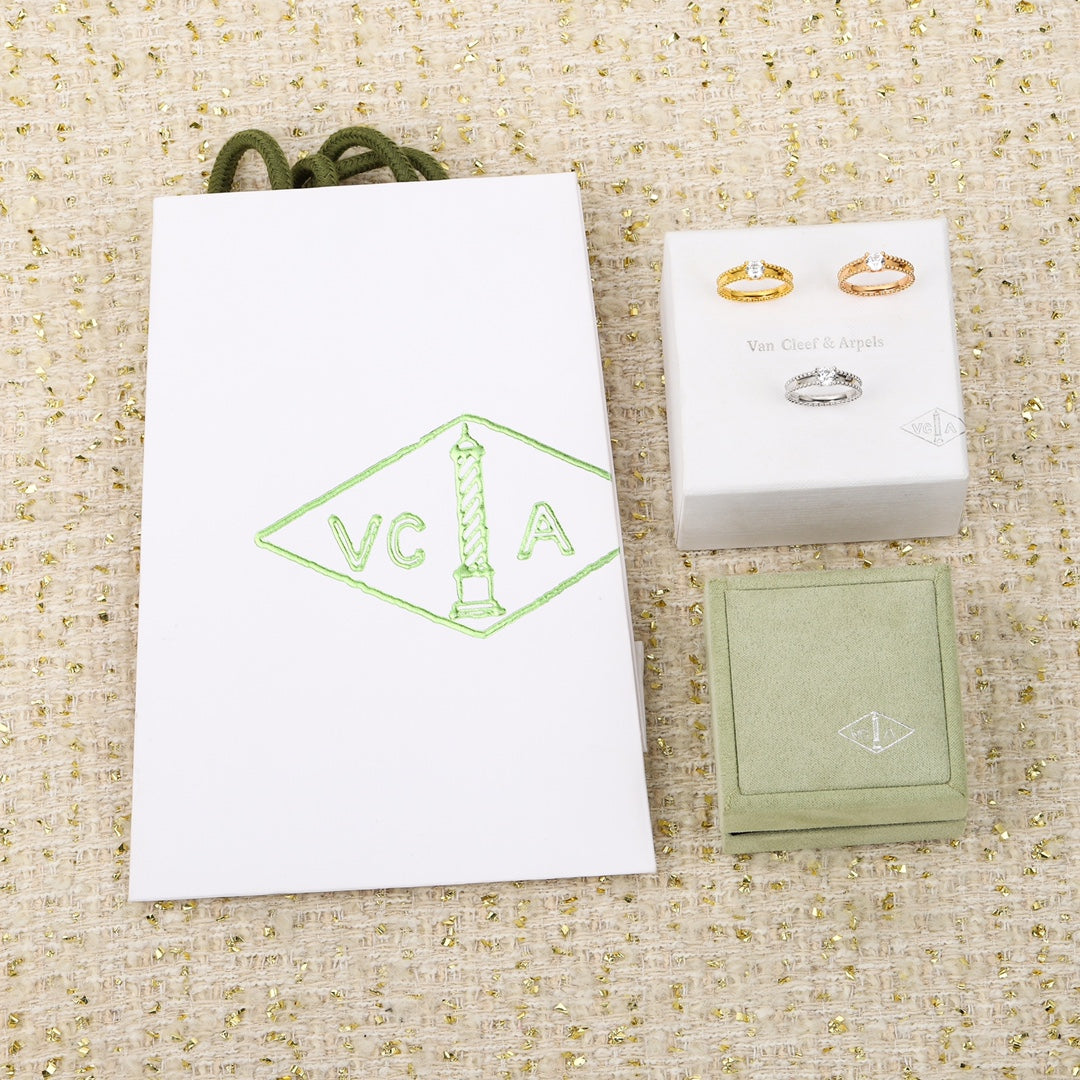 China Replica Van Cleef Arpels Rings 58usd Only