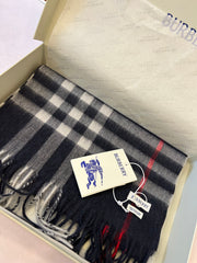 China Replica Burberry Scarf 112usd Only