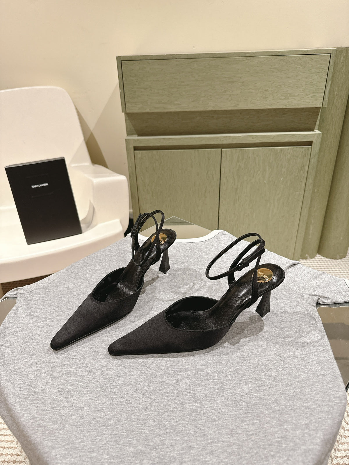 China Replica YSL Women Shoes 98usd Only