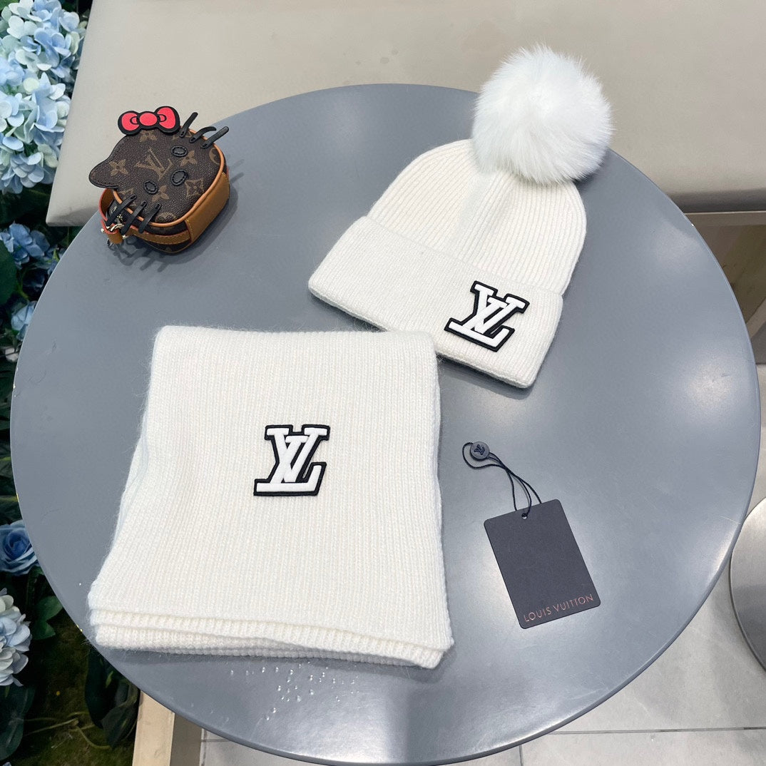 China Replica LV Scarf 54usd Only
