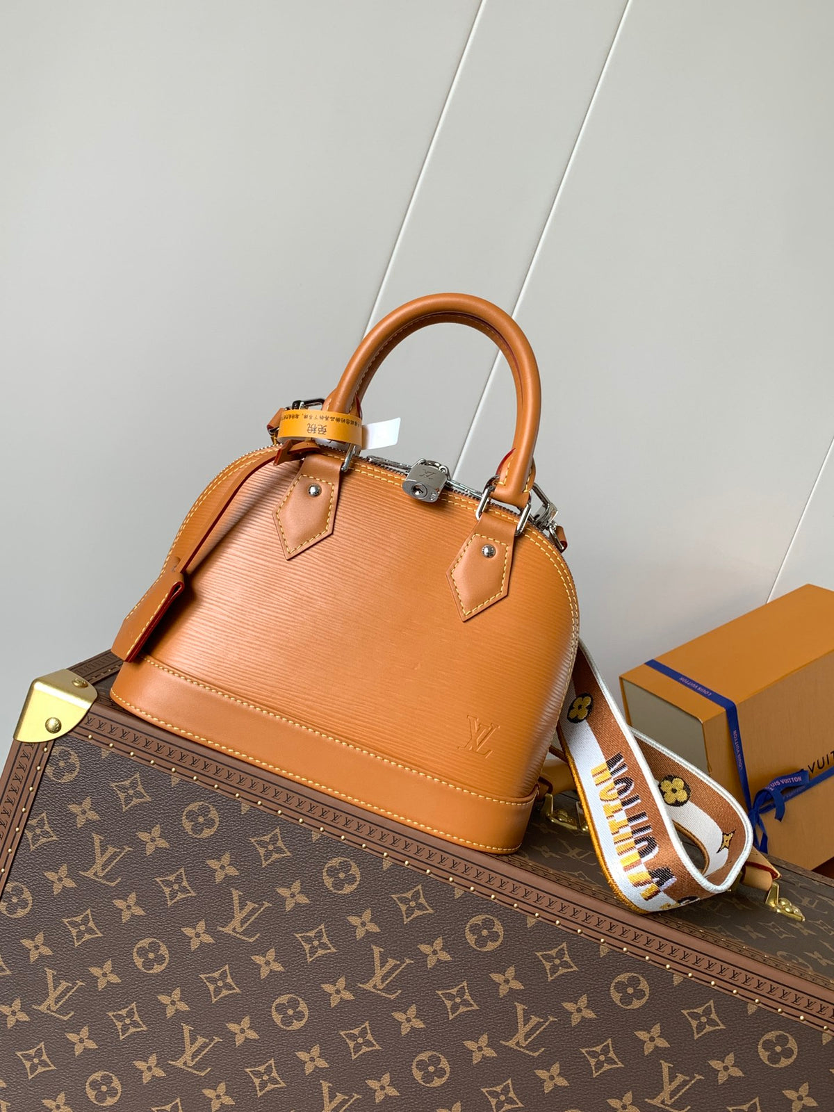 China Replica LV Handbags 189usd Only