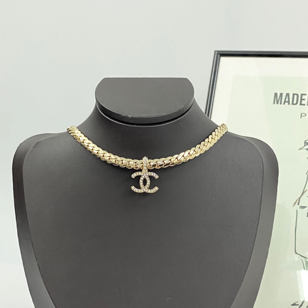 China Replica Chanel Necklaces 42usd Only