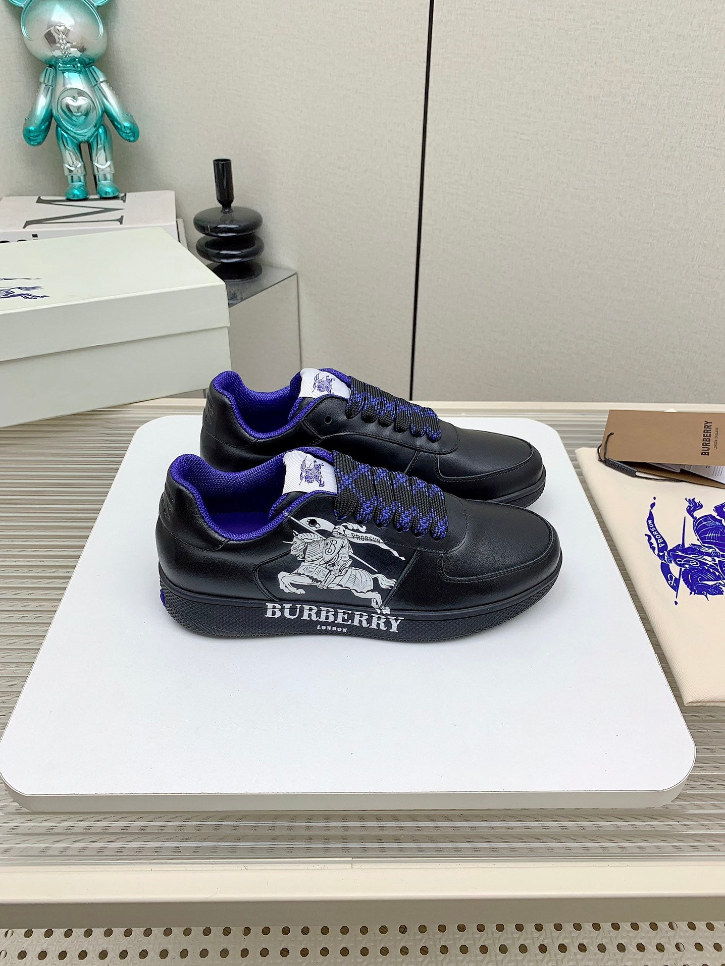 China Replica Burberry Women Shoes 112usd Only