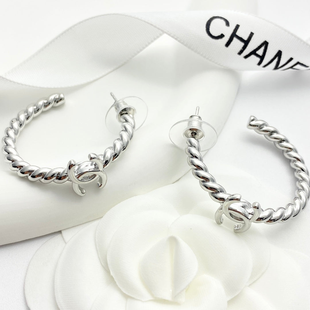 China Replica Chanel Earrings 22usd Only