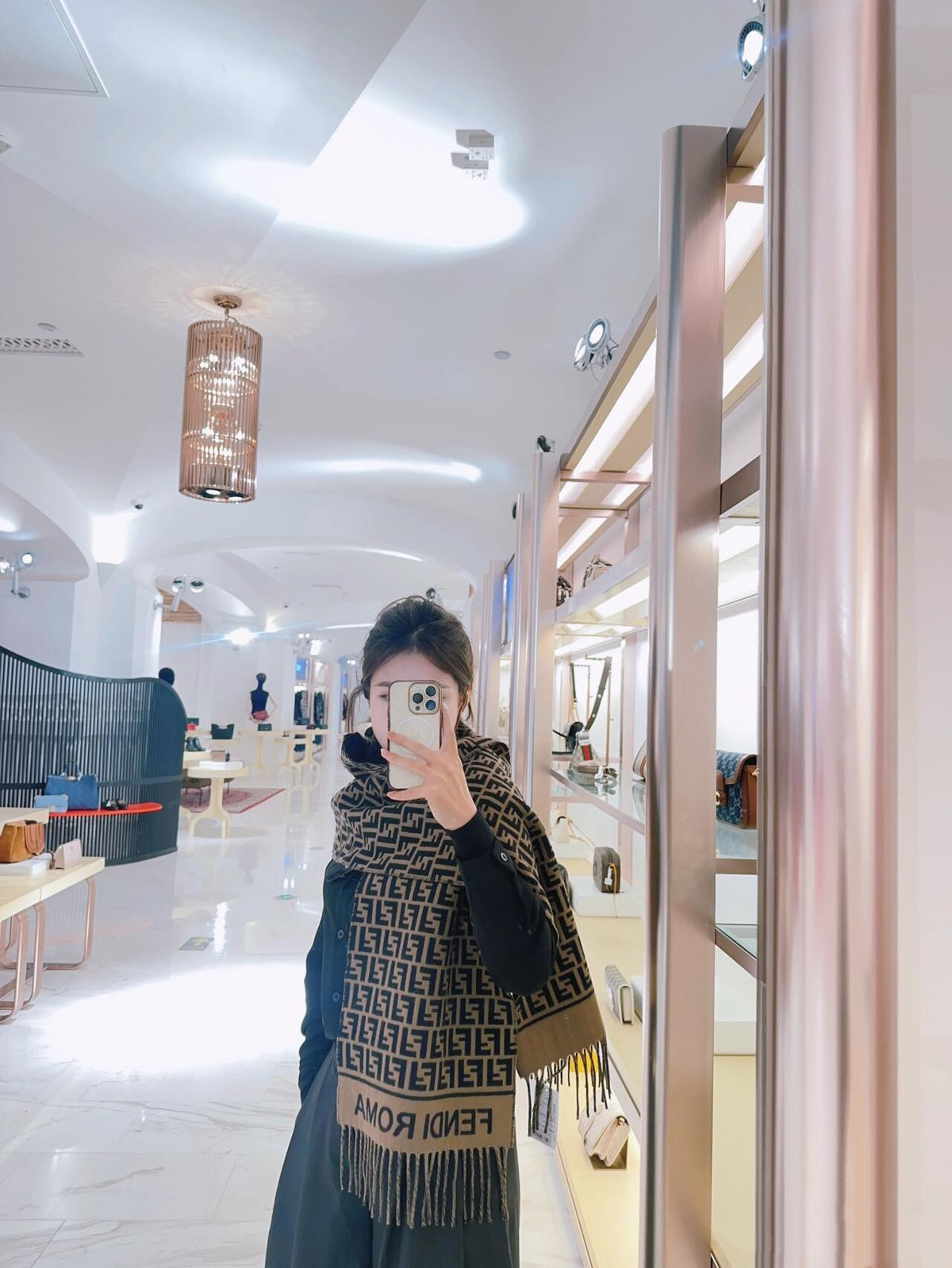 China Replica Fendi Scarf 42usd Only