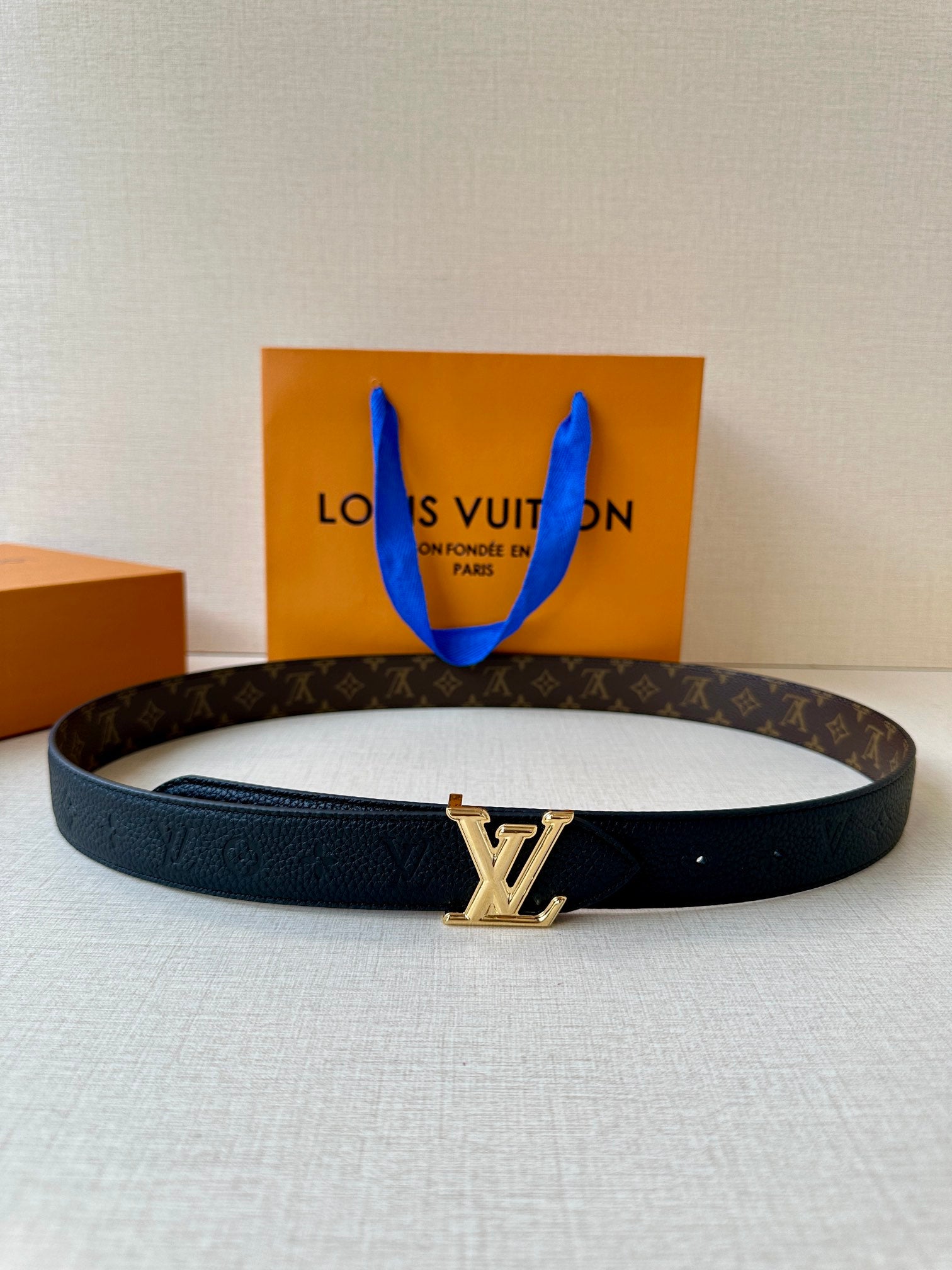 China Replica LV Belts 49usd Only