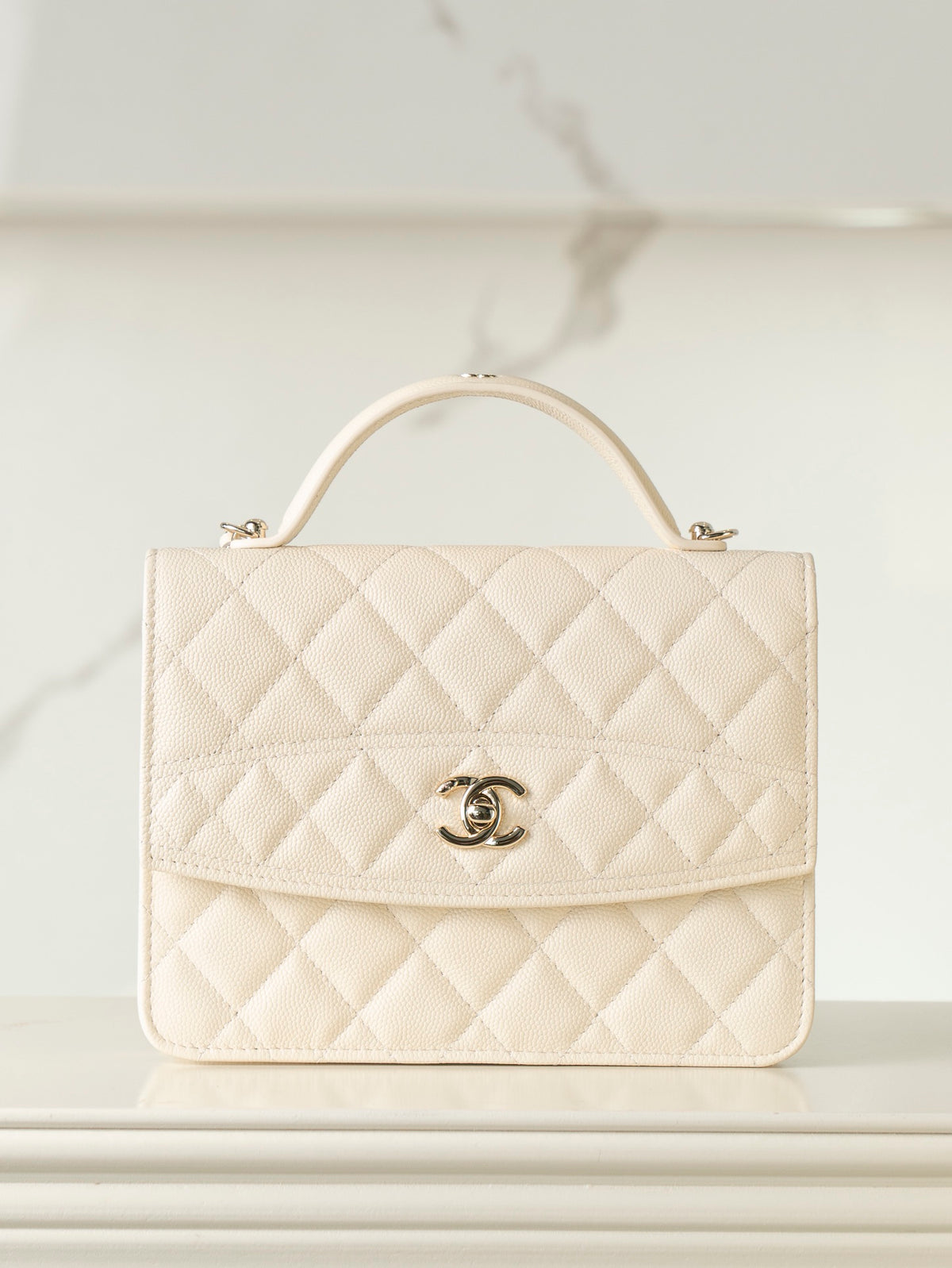 China Replica Chanel Handbags 324usd Only