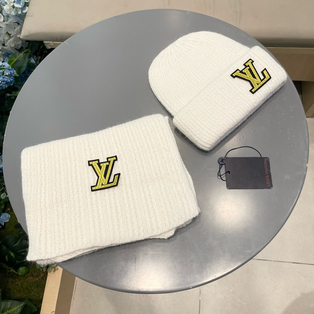 China Replica LV Scarf 58usd Only