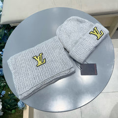 China Replica LV Scarf 58usd Only