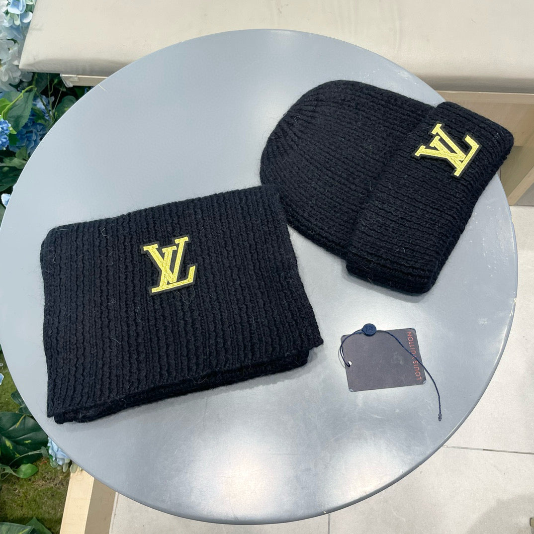 China Replica LV Scarf 58usd Only