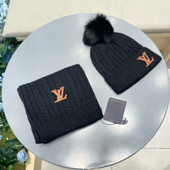 China Replica LV Scarf 60usd Only