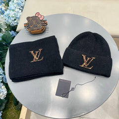 China Replica LV Scarf 54usd Only