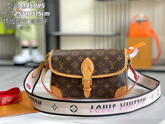 China Replica LV Handbags 264usd Only