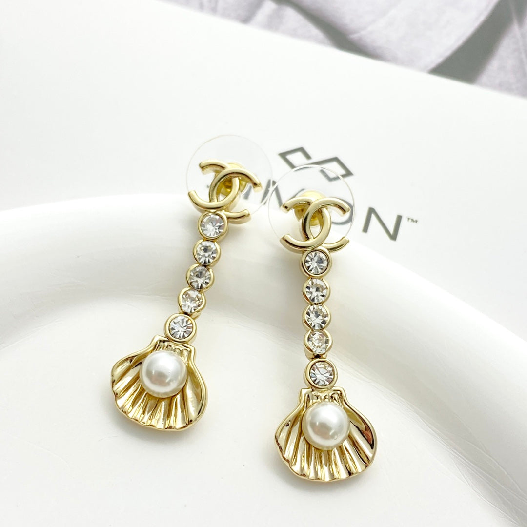 China Replica Chanel Earrings 28usd Only