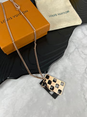 China Replica LV Necklaces 45usd Only
