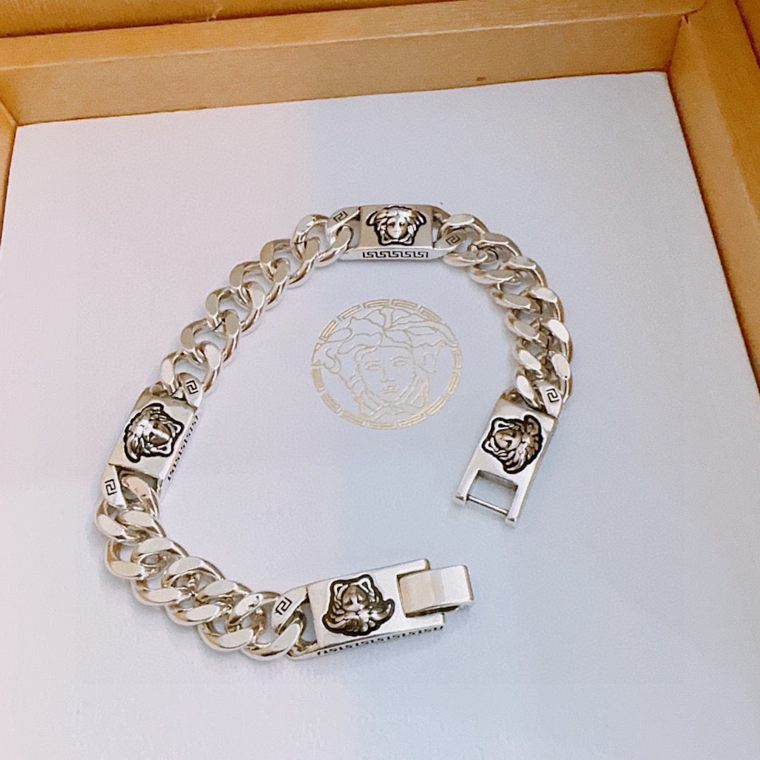 China Replica Versace Bracelets 75usd Only