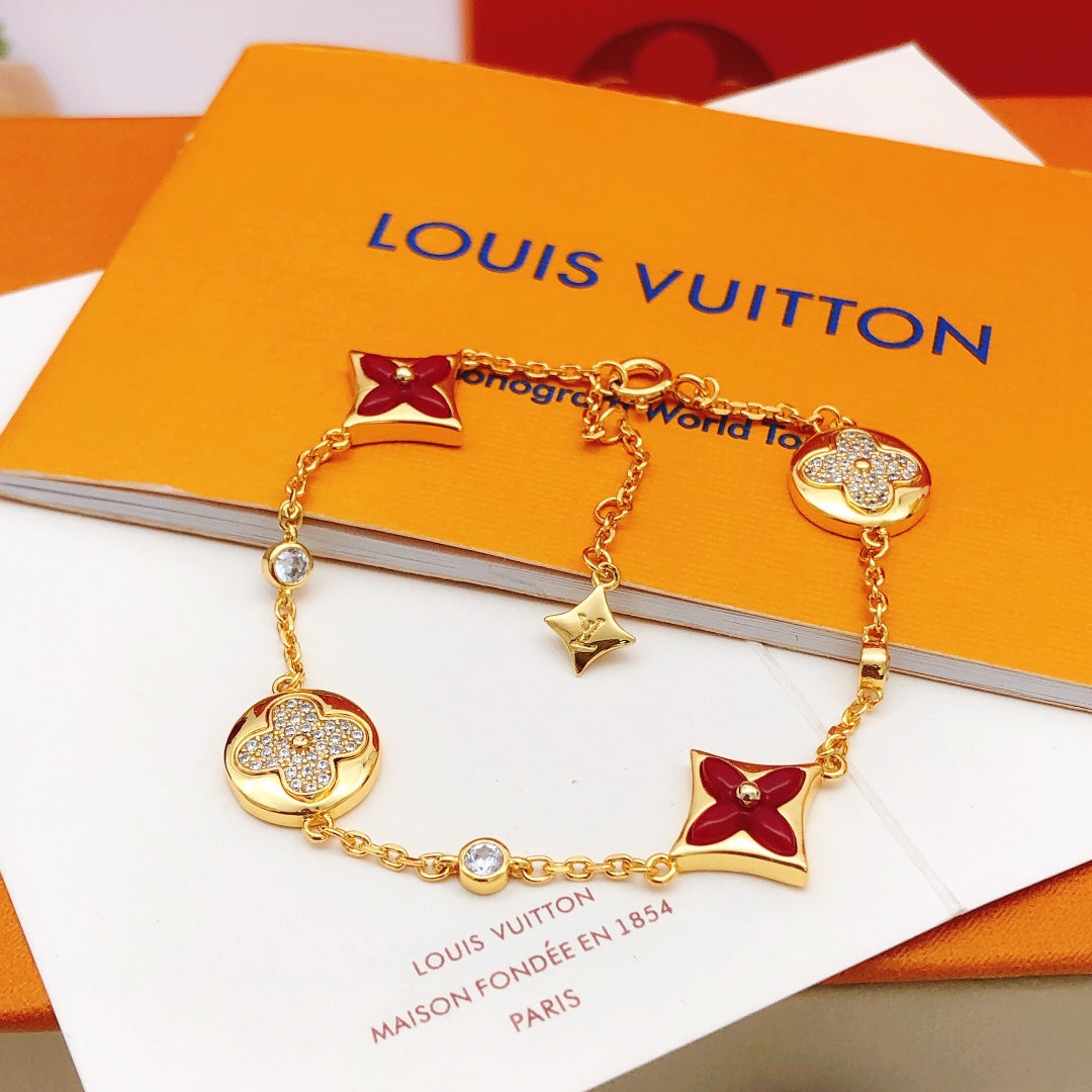 China Replica LV Bracelets 32usd Only