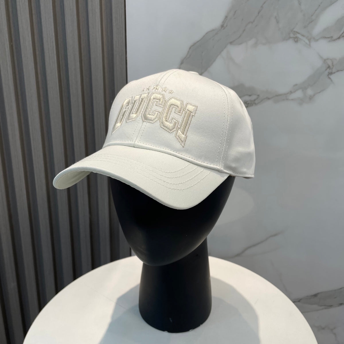 China Replica Gucci Hats 22usd Only