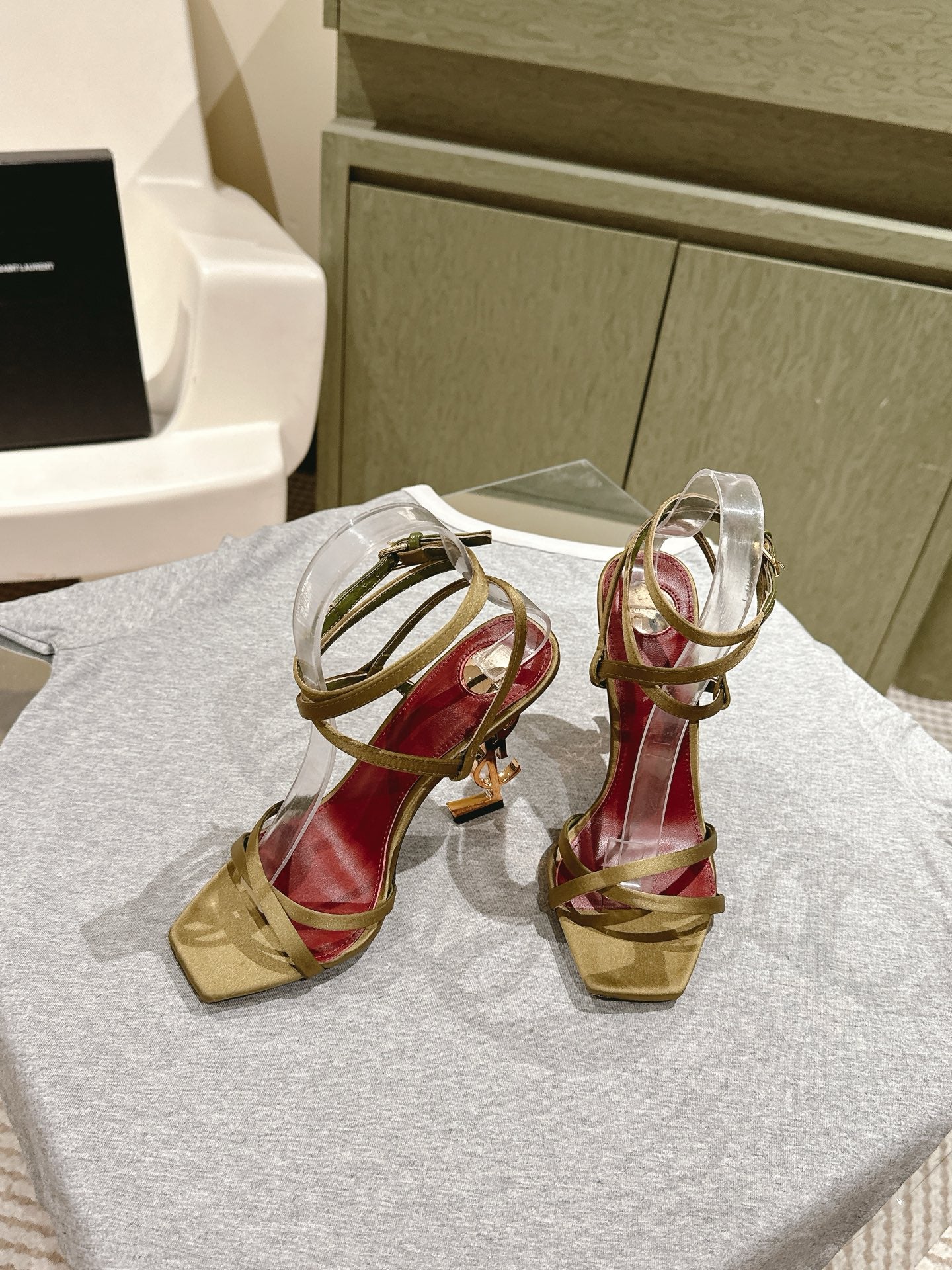 China Replica YSL Women Shoes 112usd Only