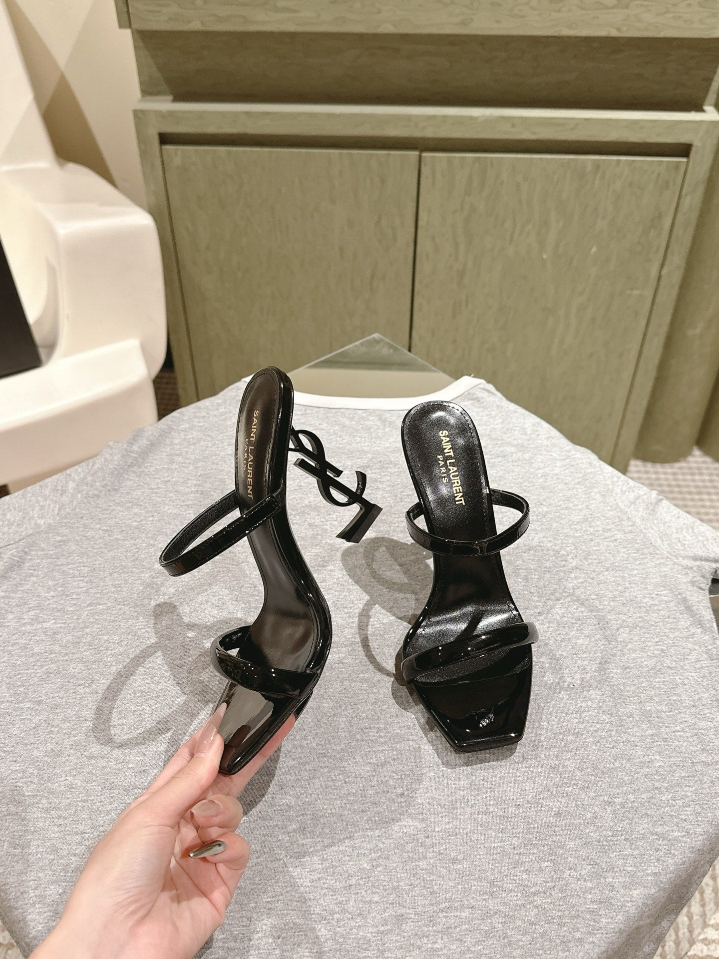 China Replica YSL Women Shoes 112usd Only