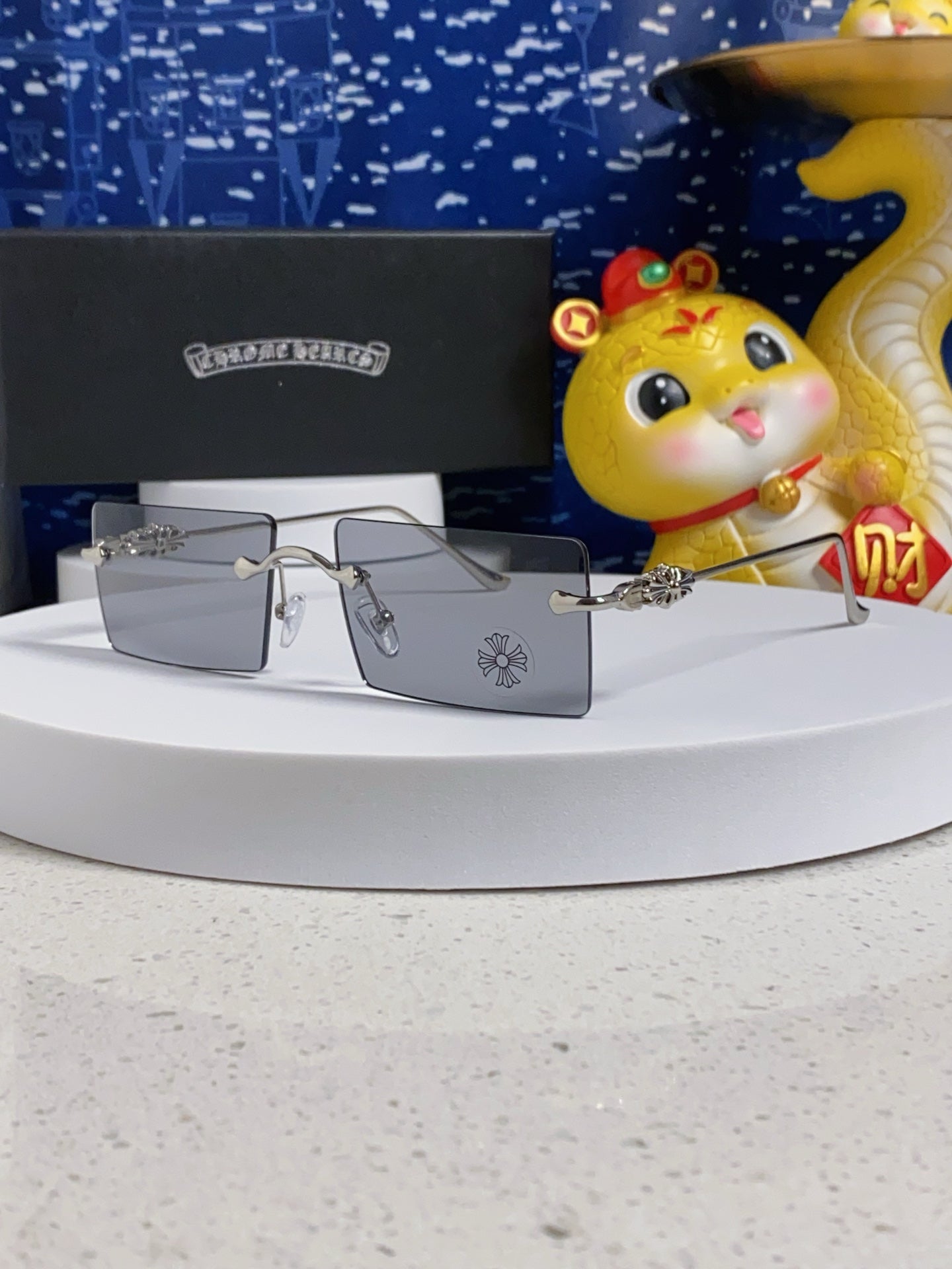 China Replica Chrome Hearts Sunglasses 28usd Only