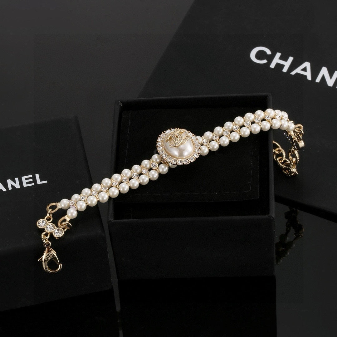 China Replica Chanel Bracelets 32usd Only